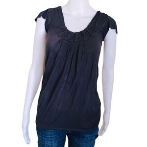 INES (Nordstrom) Pleated Detail
Cap Sleeve Top/Tee Grey Size XXSmall
